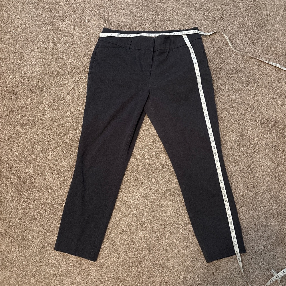 LOFT Outlet Gray Curvy Skinny Ankle Pant